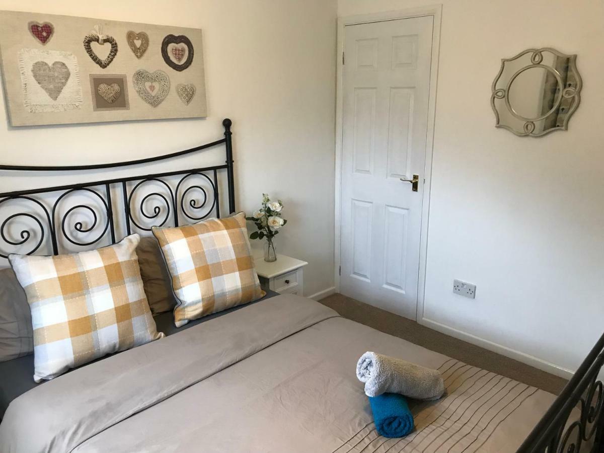 Villa Swale Corner Wellingborough Esterno foto